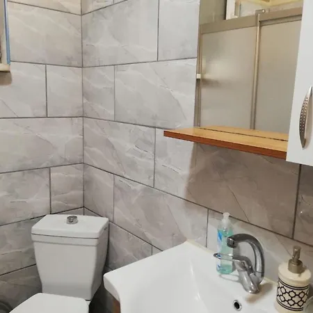 Shahin Ap. Apartment *